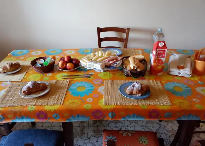 A Casa Di Marco Nocleg ze śniadaniem 2*