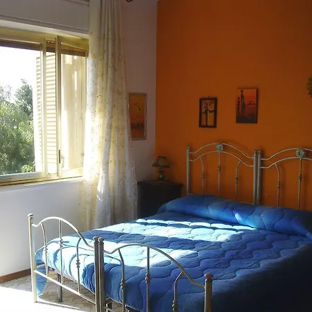 فندق مبيت وإفطار A Casa Di Marco كاتانيا