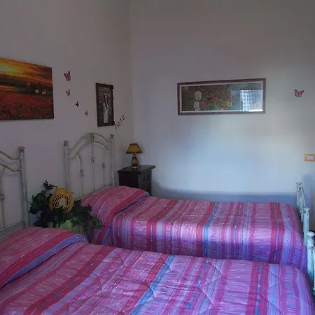 A Casa Di Marco 2* كاتانيا
