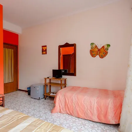 فندق مبيت وإفطار A Casa Di Marco كاتانيا