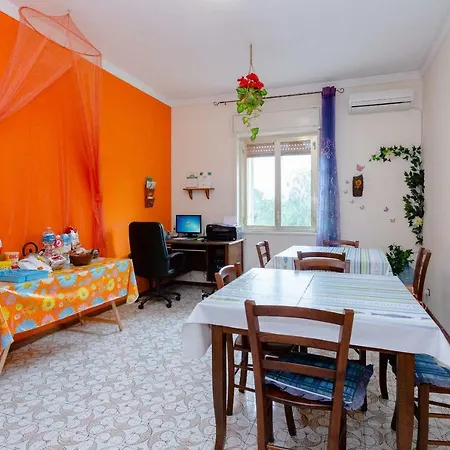 فندق مبيت وإفطار A Casa Di Marco كاتانيا